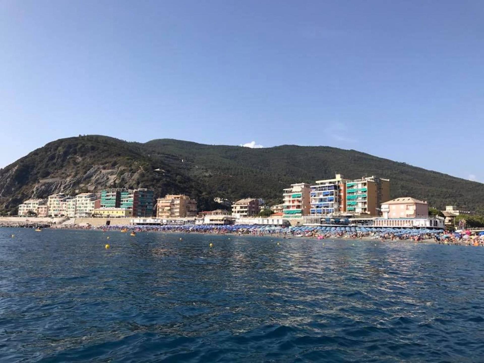 Апартаменти Tinetto Brezza Di Mare Дейва-Марина Екстер'єр фото